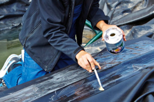 Teichfolie kleben und abdichten